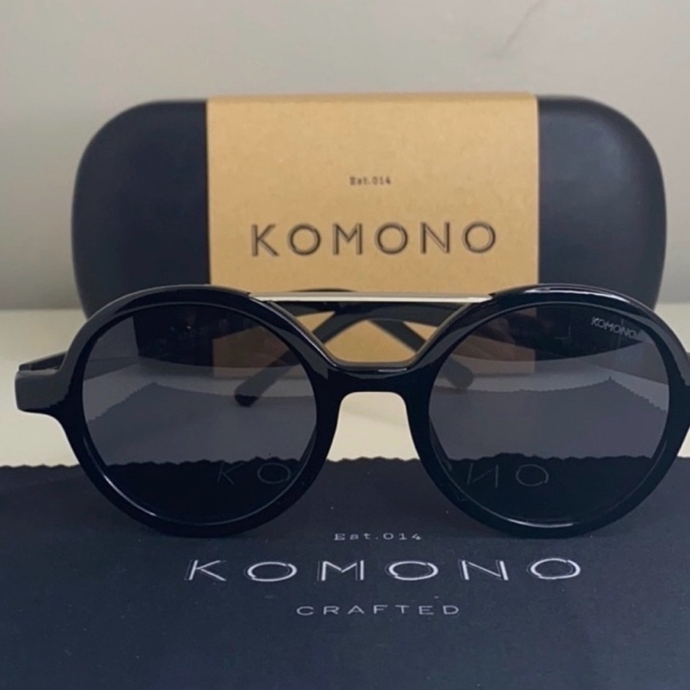 Komono Eyewear The Vivien NEW Classic Round Black Silver Sunglasses - Picture 11 of 16
